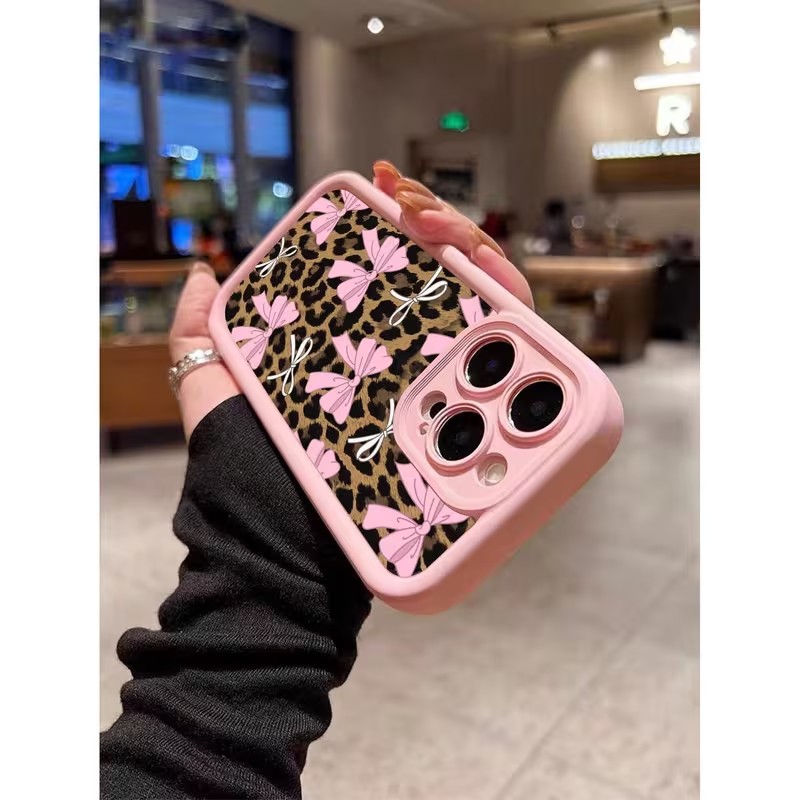 Leopard Print Bow Phone Case F - Apple Iphone 16 recension och pris